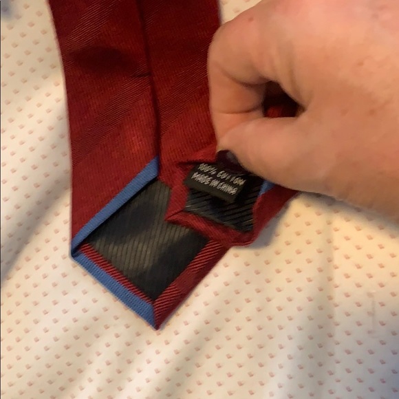 GOTN Gentleman of the North Tie & Lock Step Socks - Picture 5 of 8